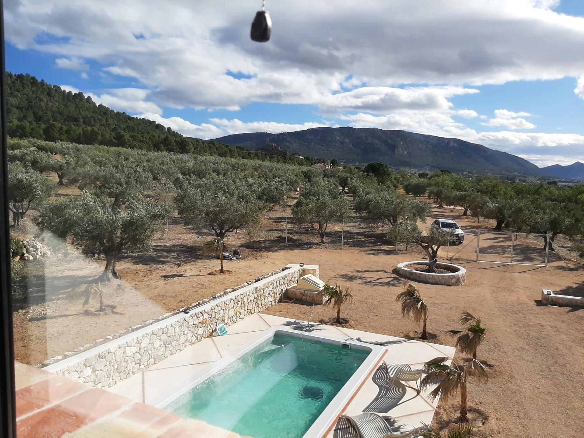Casita Del Embalse Con Encanto Biar Buitenkant foto